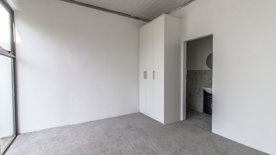 4 Bedroom Property for Sale in Hopefield Western Cape